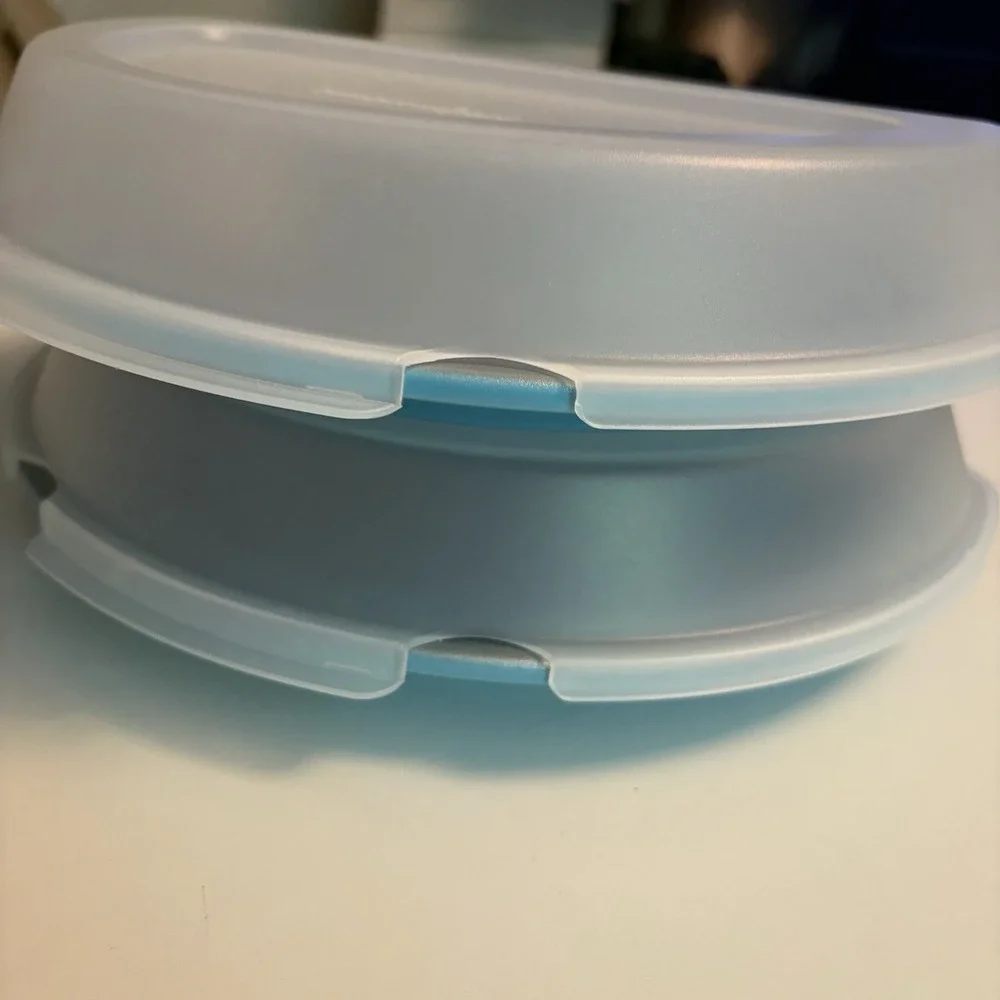 Pampered Chef 101386 Half Pie Set 2 pans 2 lids Oven-safe to 450°F